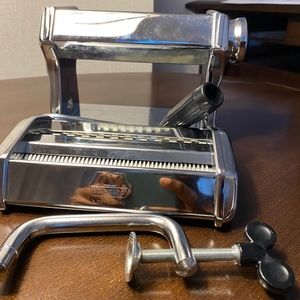 Atlas 150 mercato pasta machine